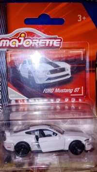 Model Majorette Ford Mustang GT seria premium cars