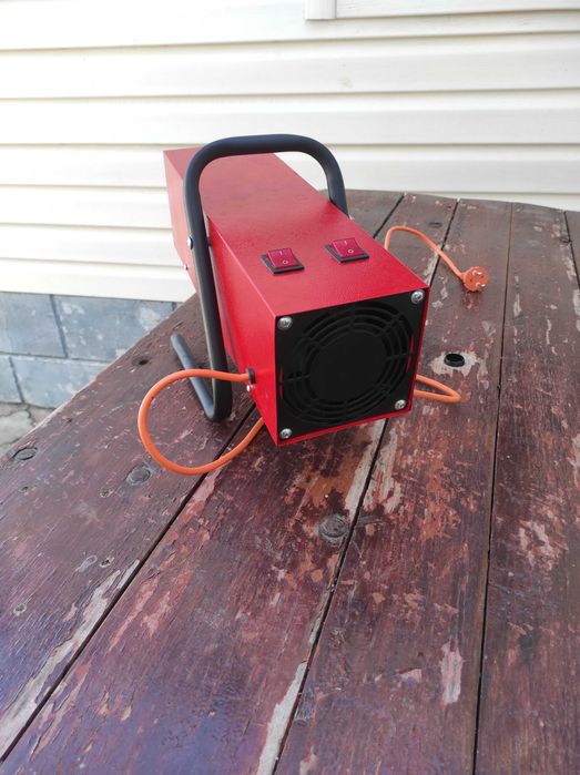 Обігрівач на 3 кВт.