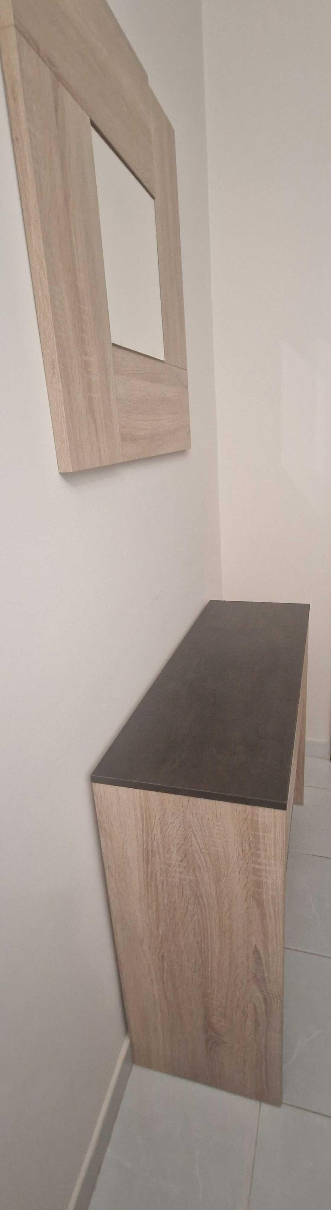 Conjunto Decorativo Moderno – Excelente Estado (€130 Negociável)