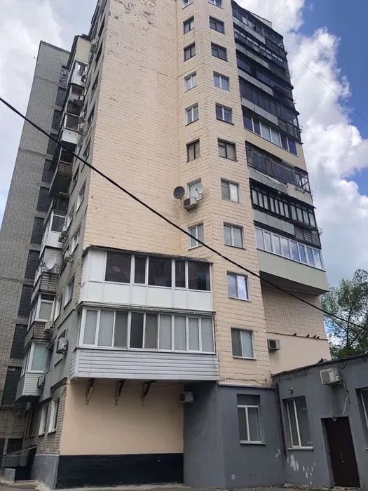 D1M Продам 3 кімнатну квартиру, 74 м2 м. Наукова