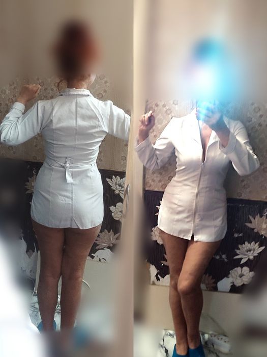 Короткий медицинский халат на змейке