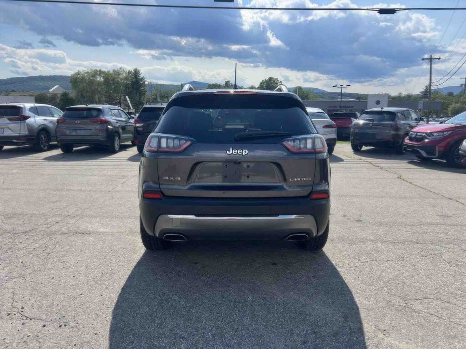 Jeep Cherokee Limited      2019