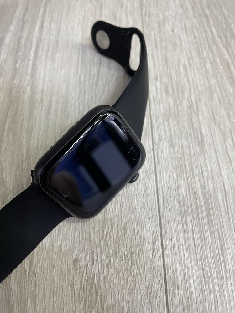Apple Watch 5-го покоління 44 мм