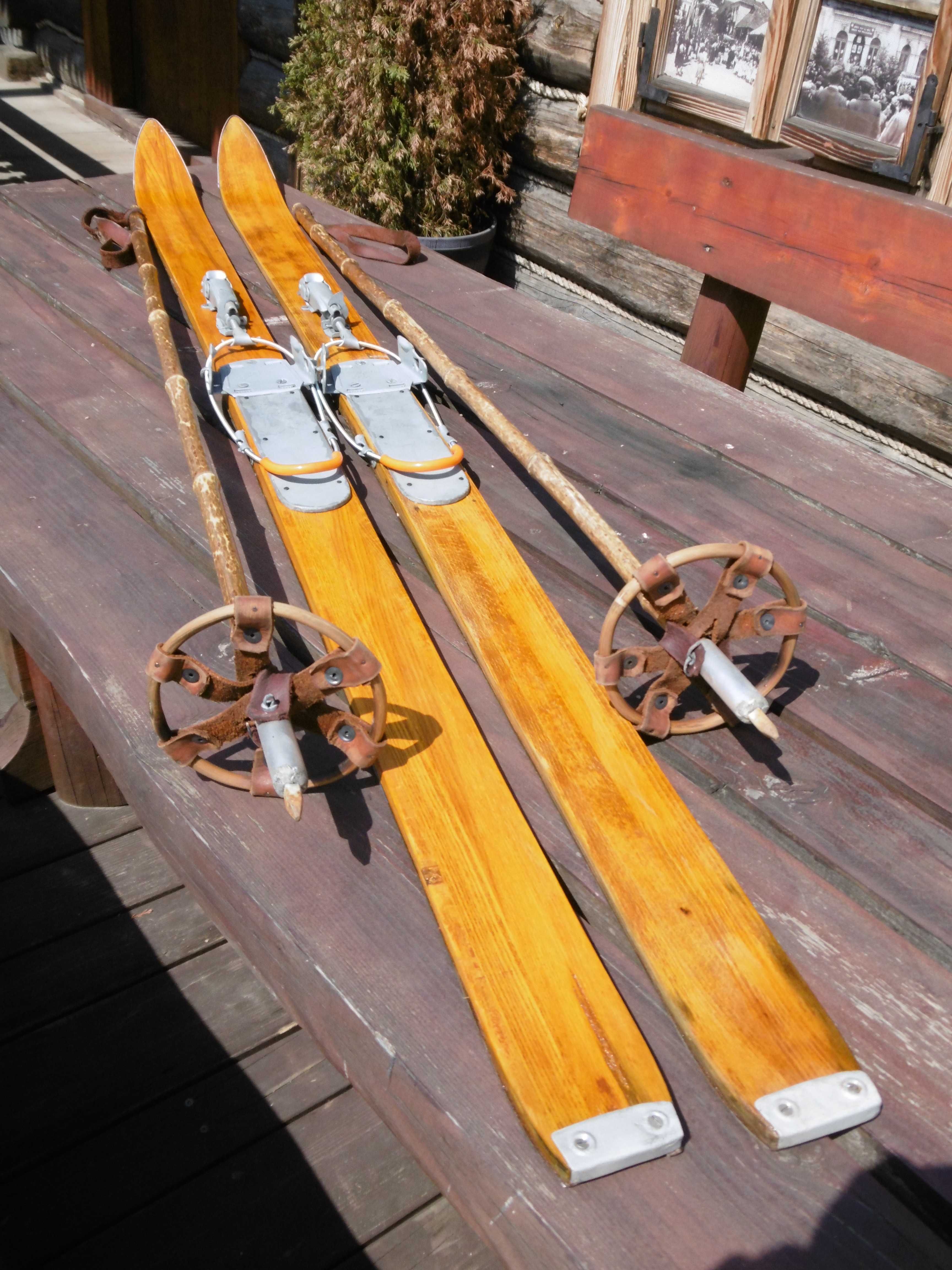 Narty drewniane - 155 cm + kijki w komplecie
