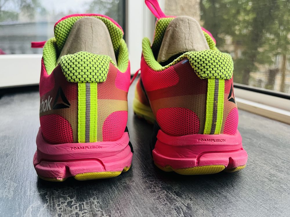 Reebok One Cushion 2.0