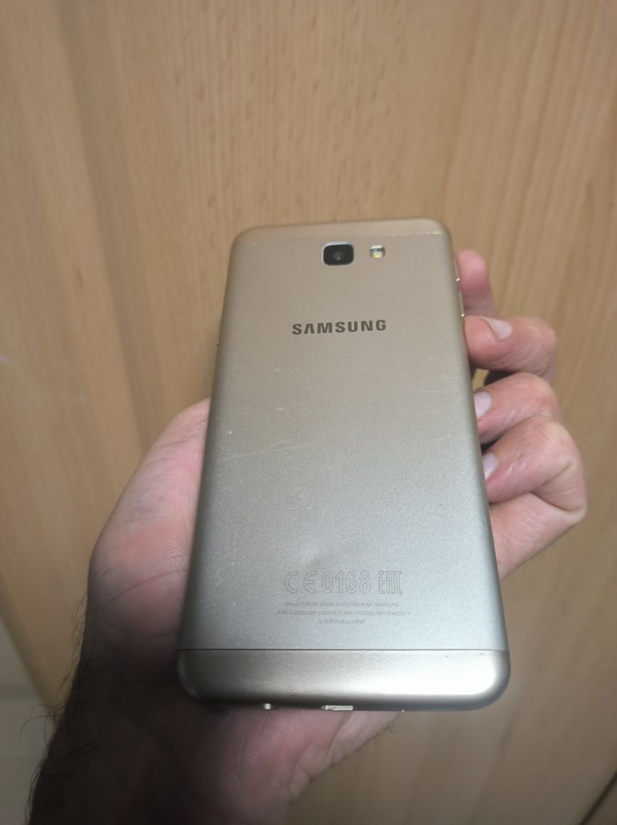 Samsung Galaxy J5 Prime G570F битий