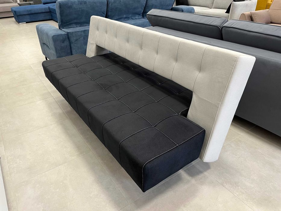 Kanapa Monster z funkcją spania. Na wymiar i w dowolnym kolorze.