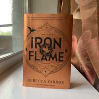 "Iron flame" Rebecca Yarros