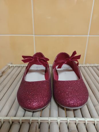 Sapatos criança (novos) - (vendidos)