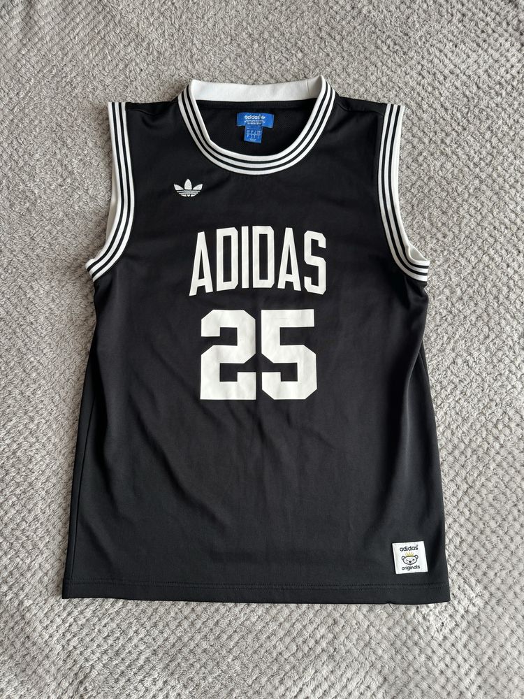Майка adidas баскетбольная футболка