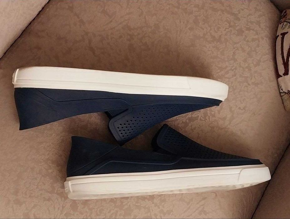 Чоловічі мокасини (сліпони) Crocs