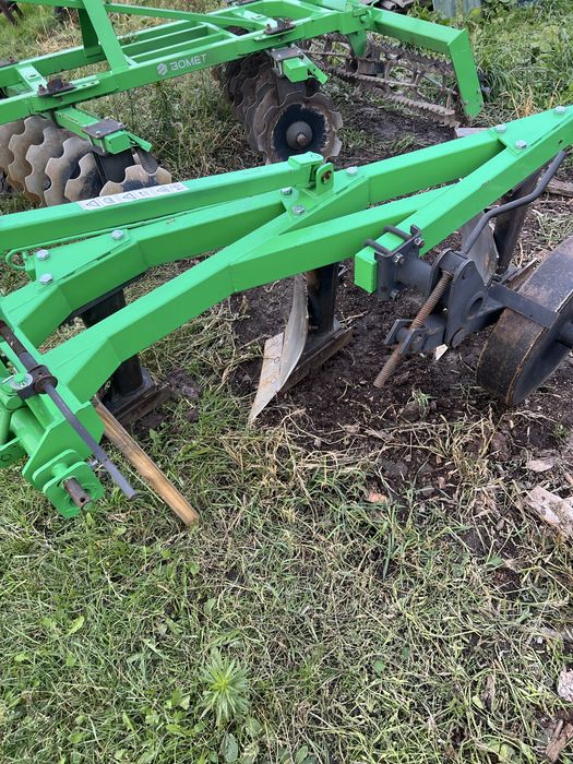 Плуг  Bomet 3x25