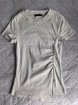 Prążkowany t-shirt MOHITO XS