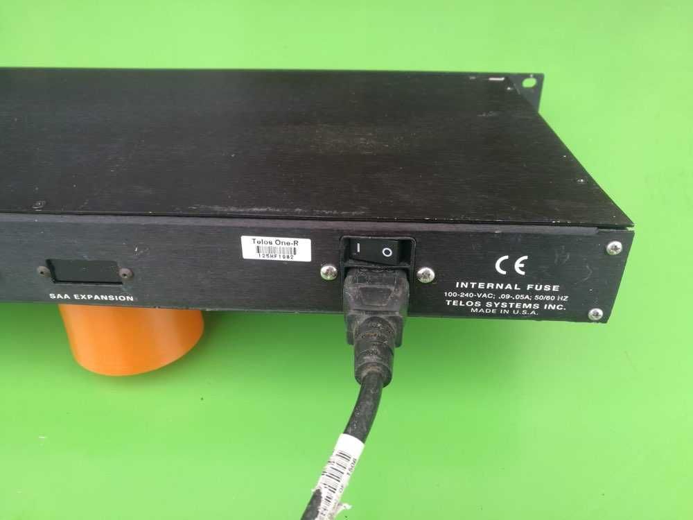 Telos ONE Cyfrowy hybrydowy interfejs telefoniczny do transmisji audio