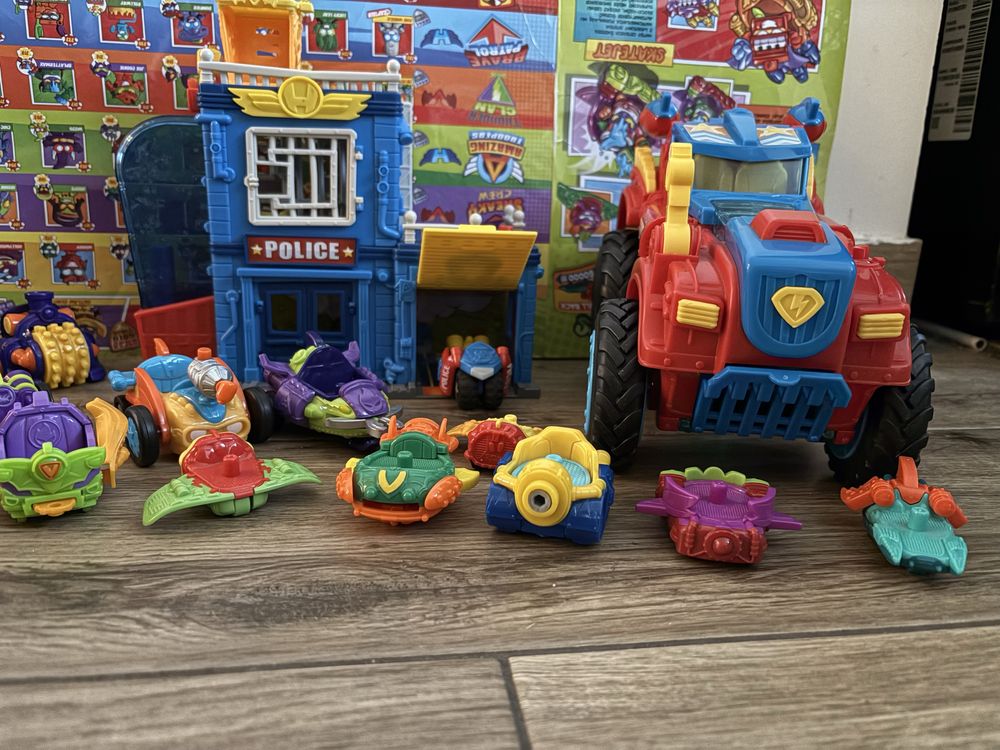 Super Zings/Things 145 sztuk Enigma Kid Fury Pojazdy