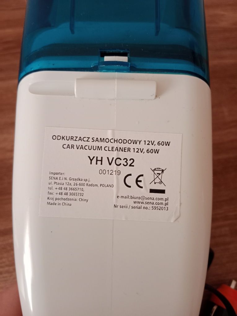 Odkurzacz samochodowy 12V, 60W