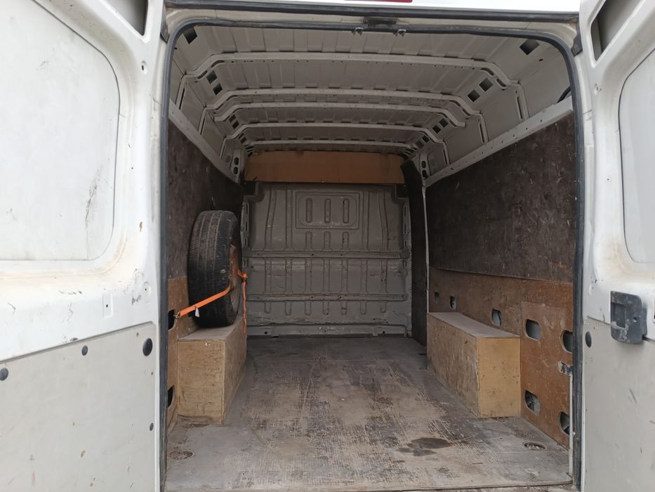 Peugeot Boxer brygadowka 7miejsc max l4h2