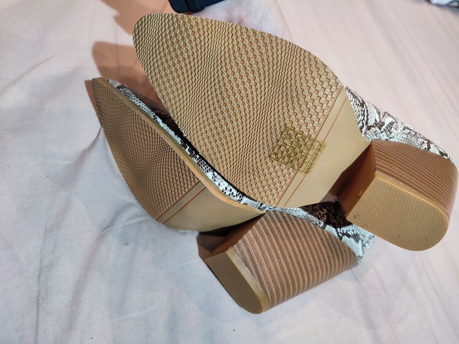 Botki kowbojki Vices skóra węża r. 39 nowe