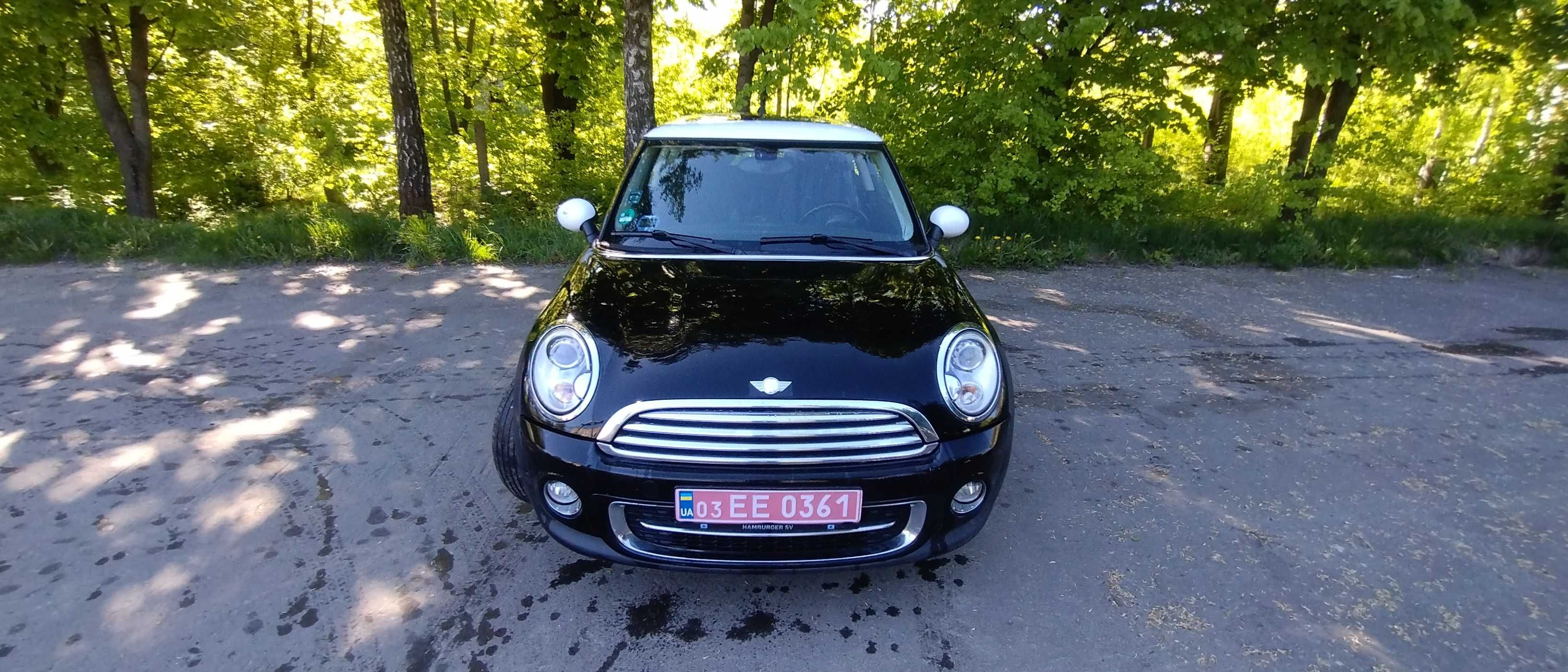 Mini Cooper hatch D