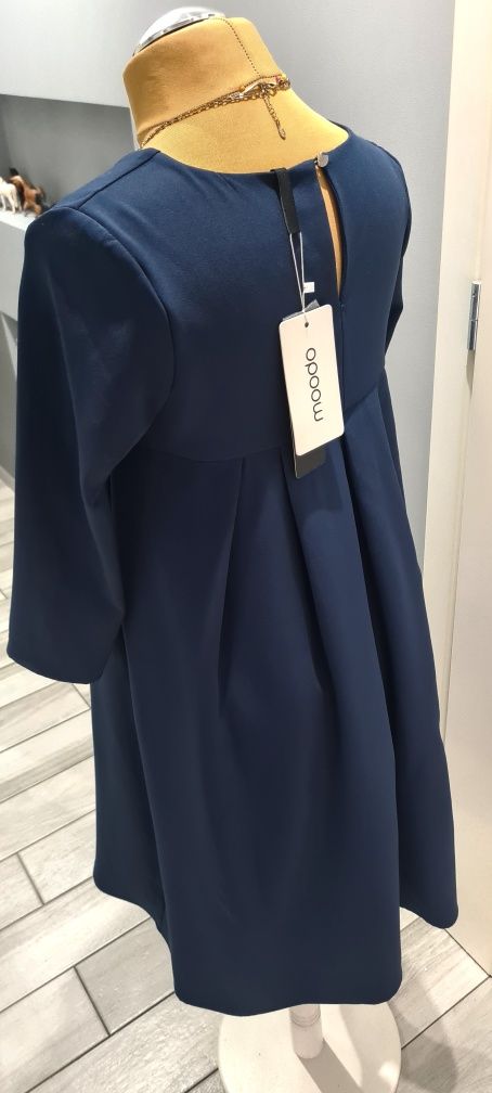 Granatowa Sukienka, klasyczna, elegancka, litera A, Trapezowa, moodo