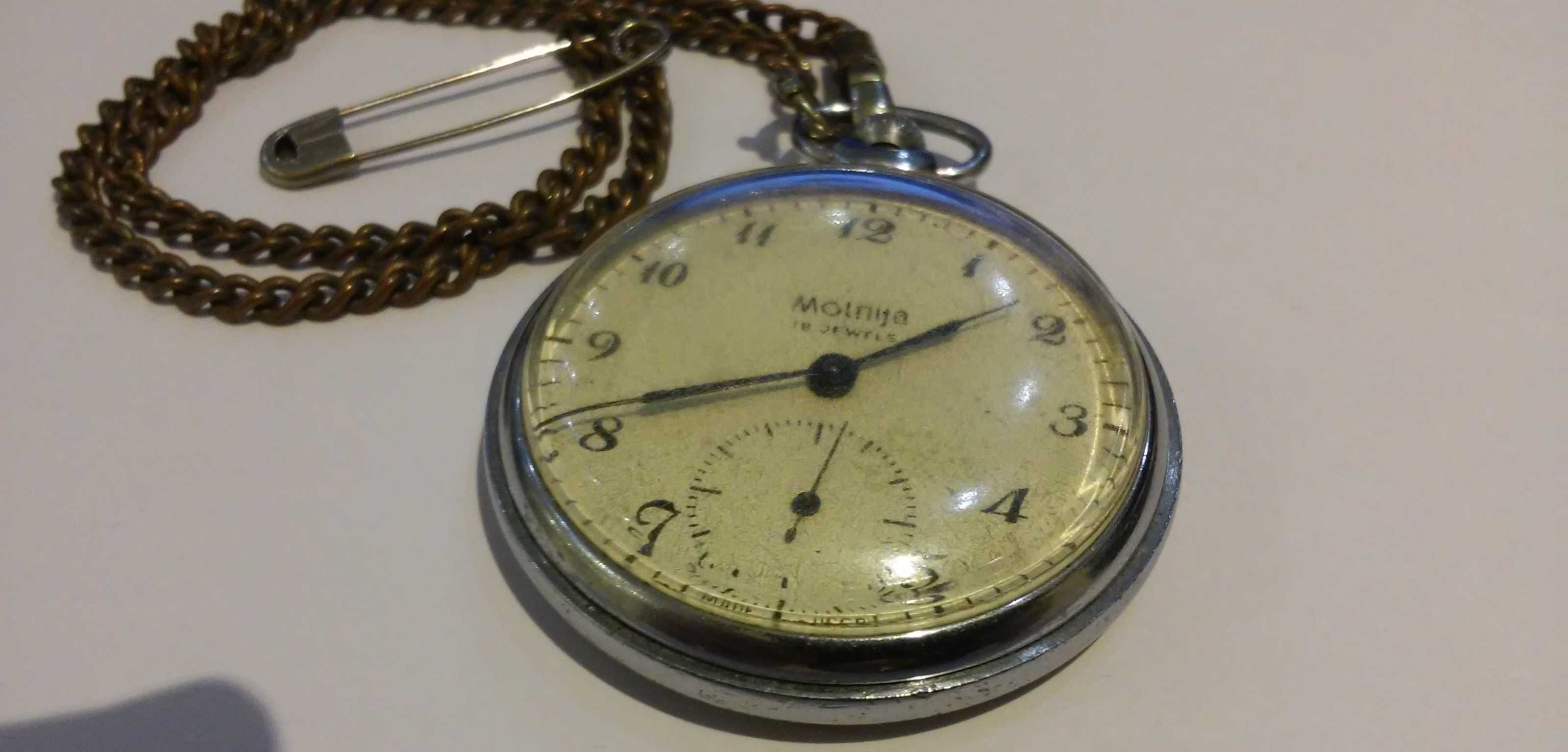 Винтажные карманные часы Molnija USSR 18 jewels. Экспортный вариант.