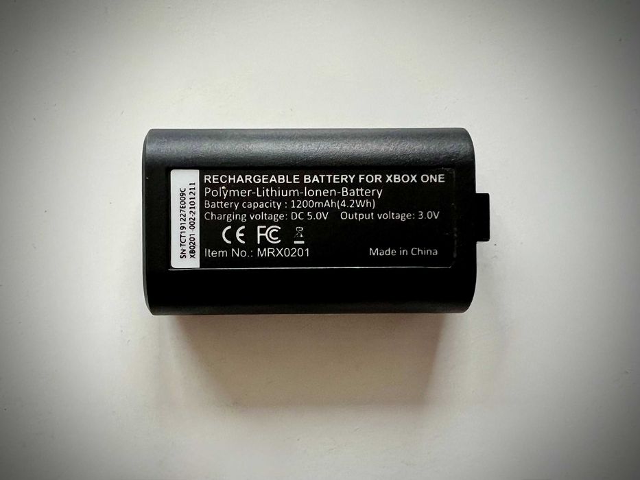 XBOX Wireless Controller Pulse Red + Акумулятор