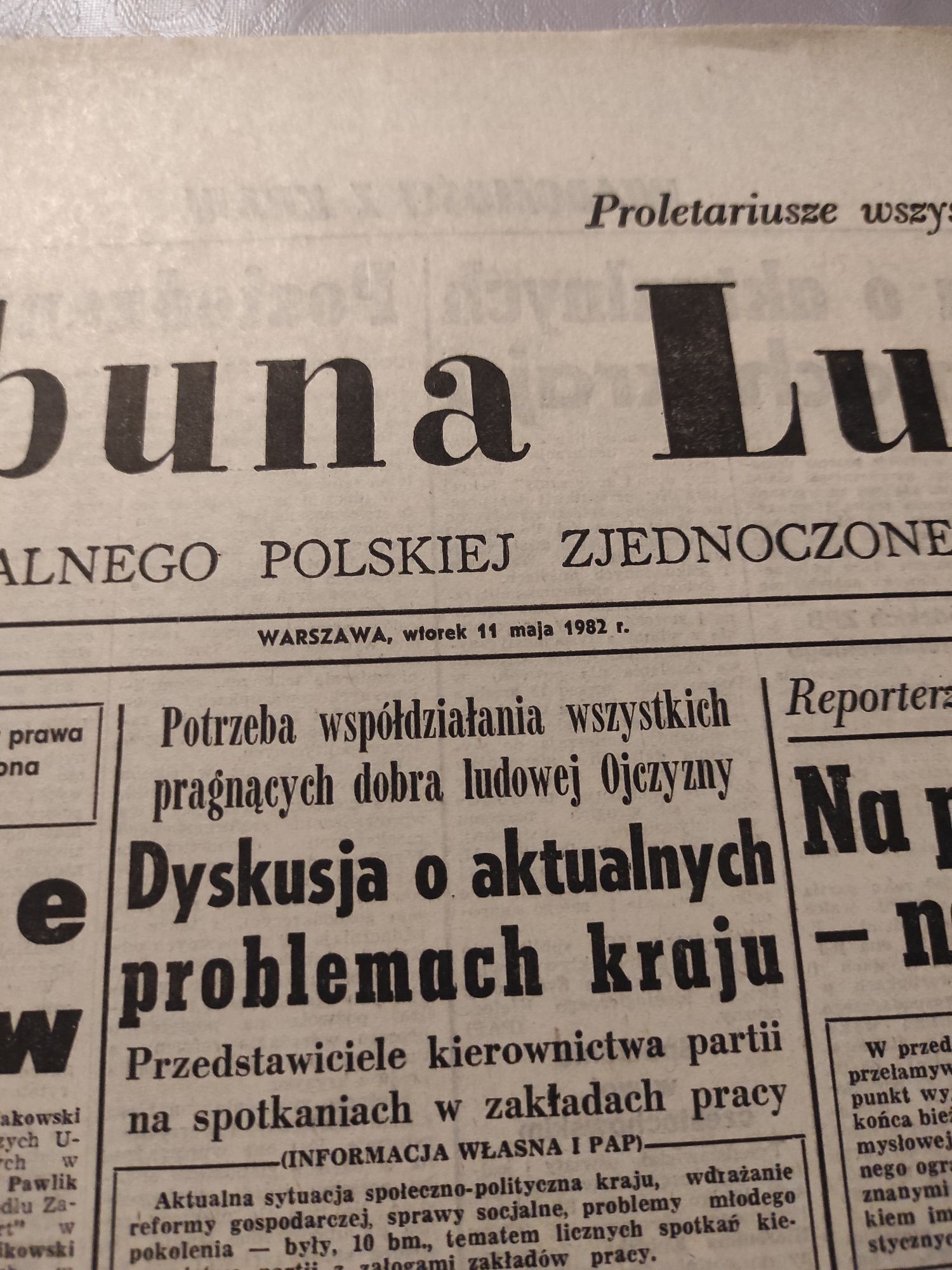 Trybuna ludu 11 mają 1982 rok.