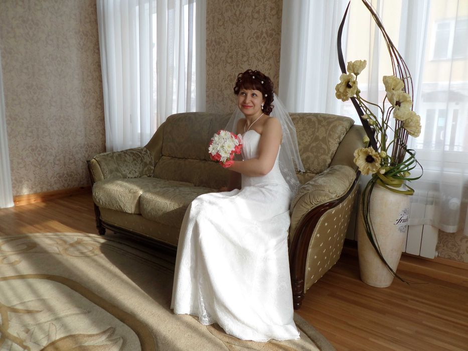 Свадебное платье