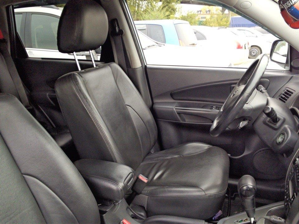 Розборка, шрот,оригінальні вживані запчастини Hyundai Tucson 2004-2010
