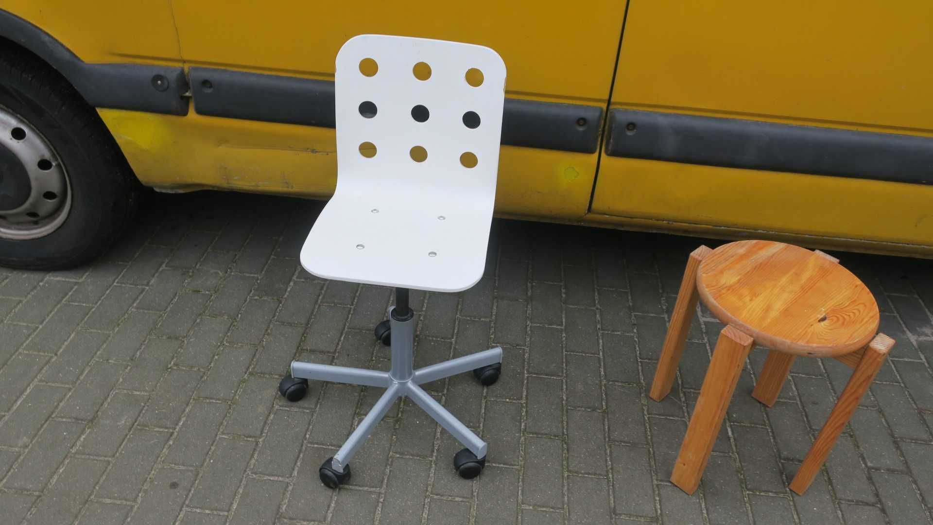 Krzesło biurowe obrotowe drewniane