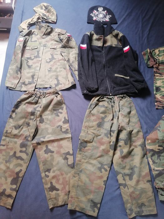 Przebranie dla dzieci. Mundurek wojskowy