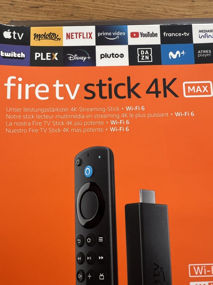 Fire TV Stick 4K MAX c/ Comando de Voz Alexa - AMAZON - NOVO