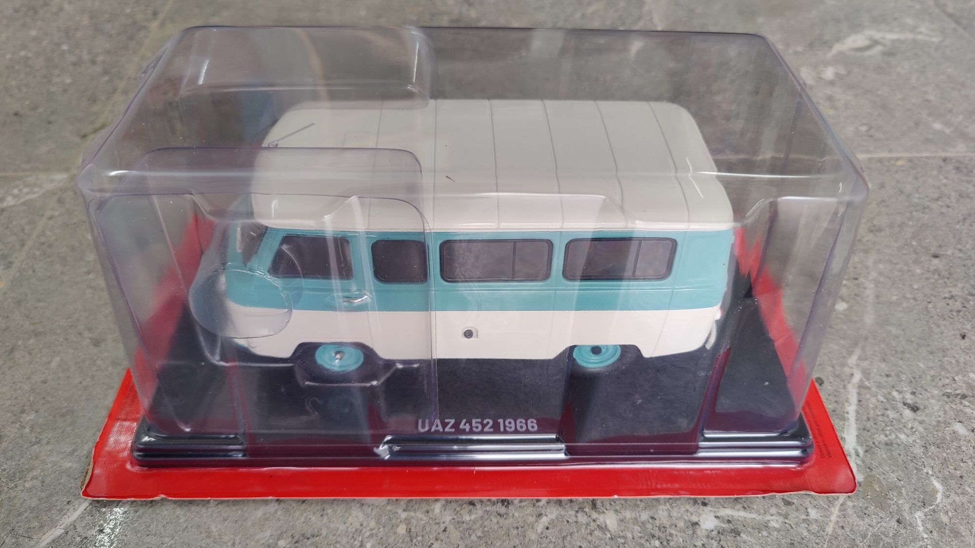 UAZ 452 Buchanka Hachette Samochody PRL