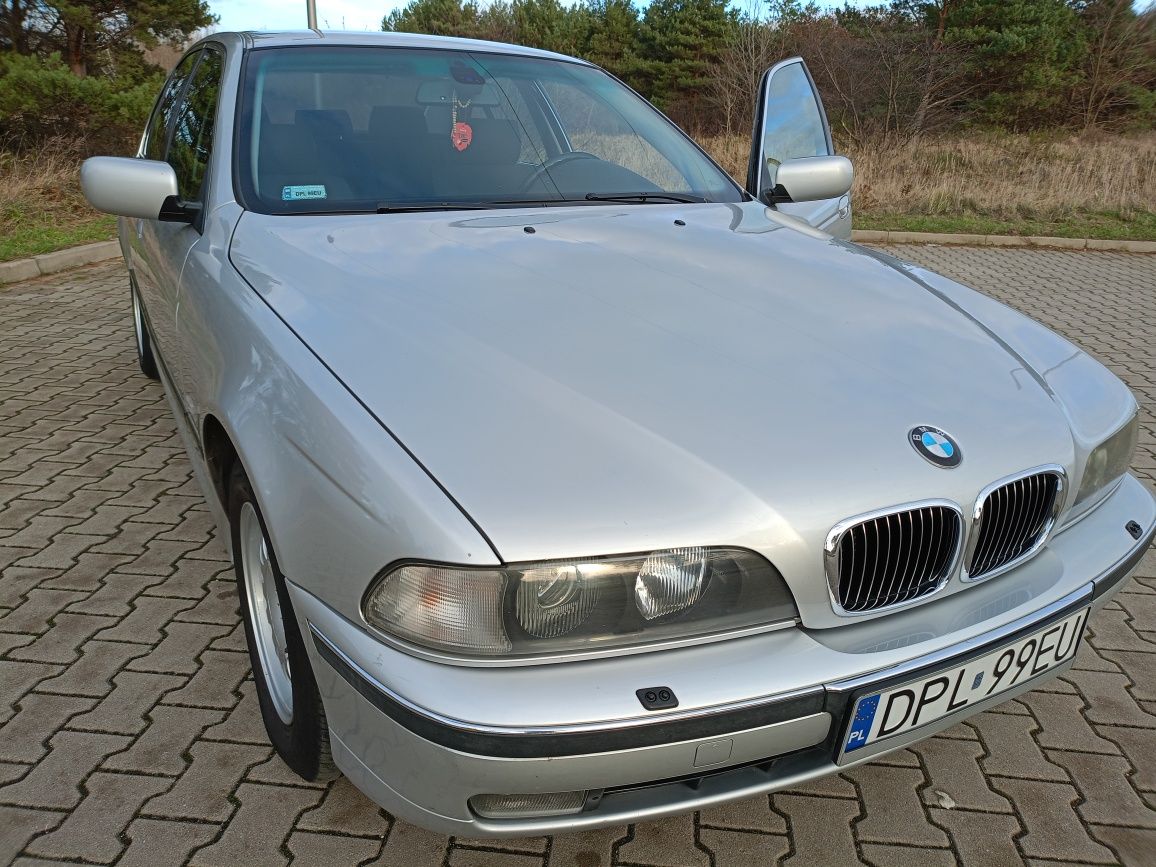 BMW E39 528 i. 16 lat 1 Właściciel.