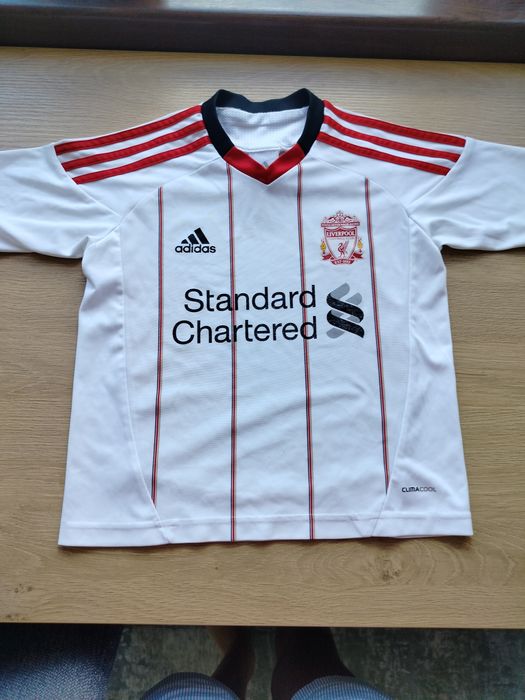 Liverpool 2010-11 wyjazdowa koszulka adidas 116