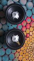 Jbl 2 штуки також є короб