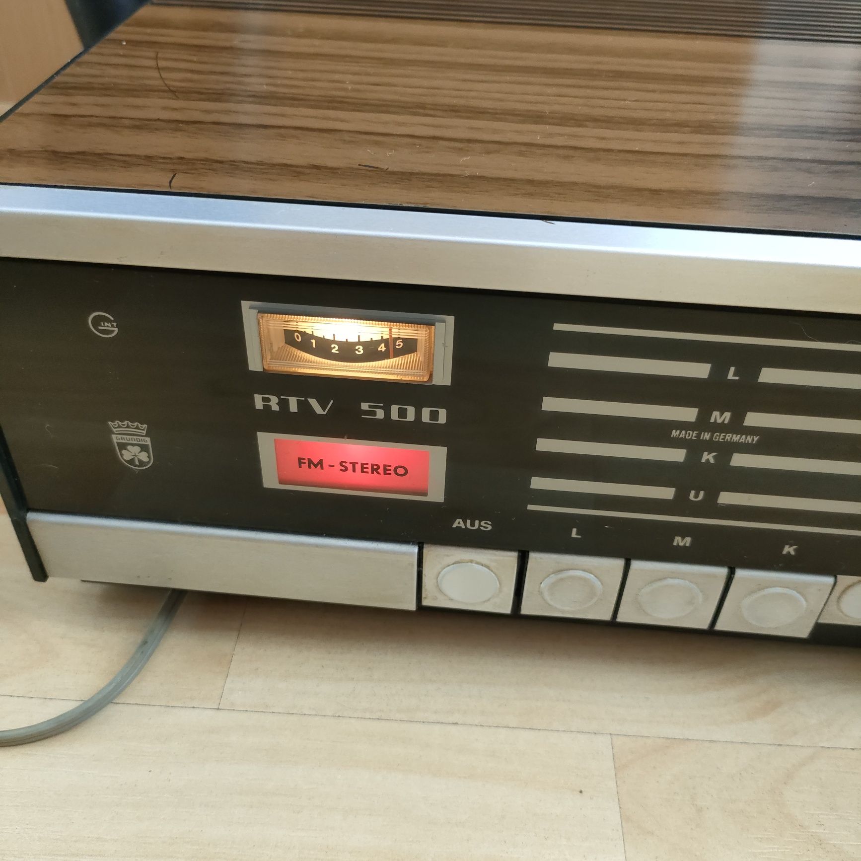 Radio Grundig RTV 500 z głośnikami-Transport