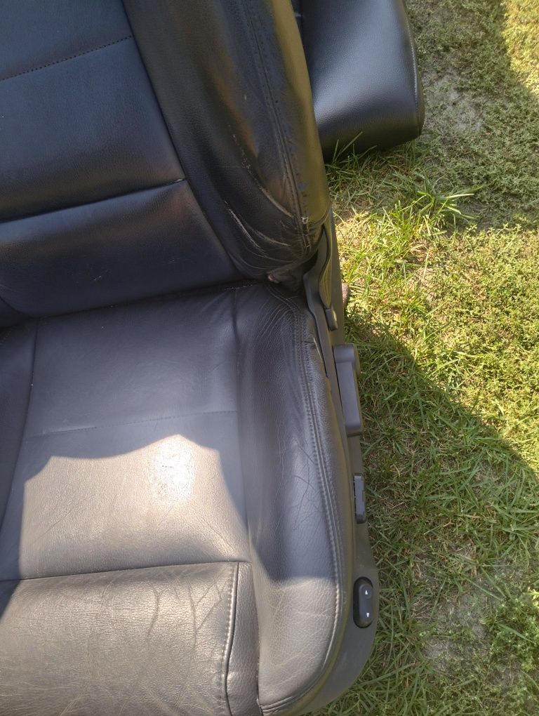 Fotele Fotel Siedzenia Siedzenie Kanapa Środek Ford Mustang V (05-10)