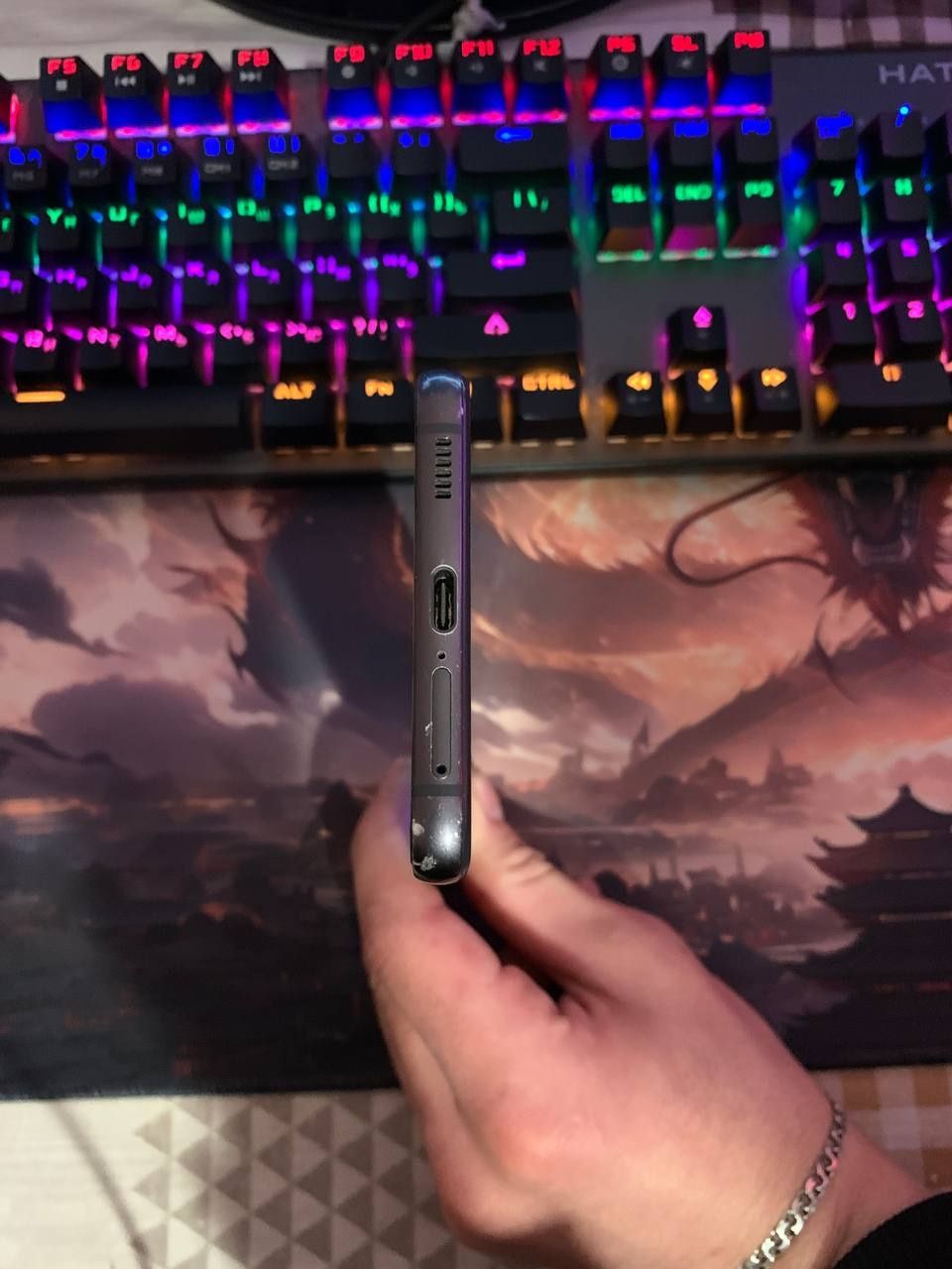 Samsung S21 fe (б/у)
