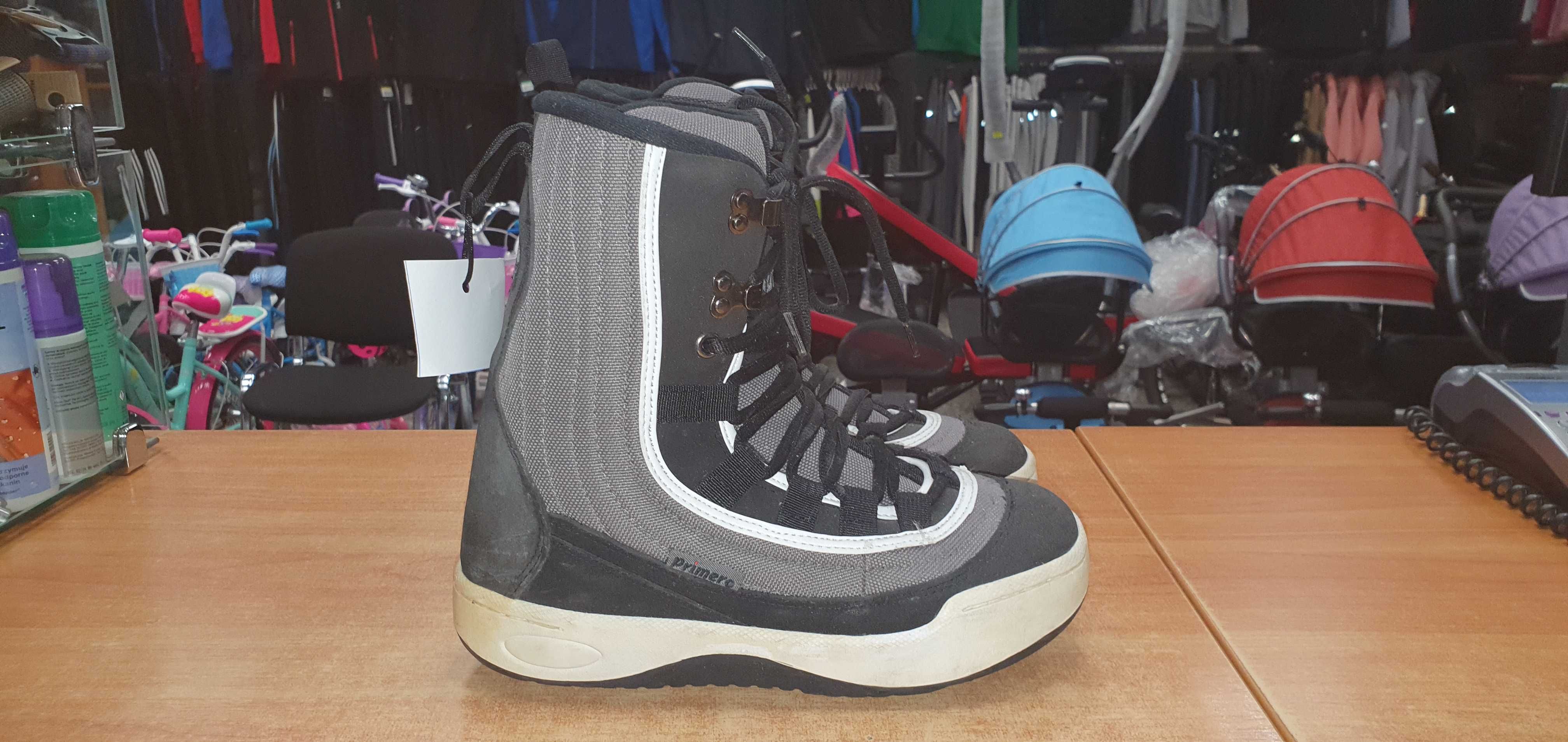 Buty snowboardowe PRIMERO ( rozmiar 42 )