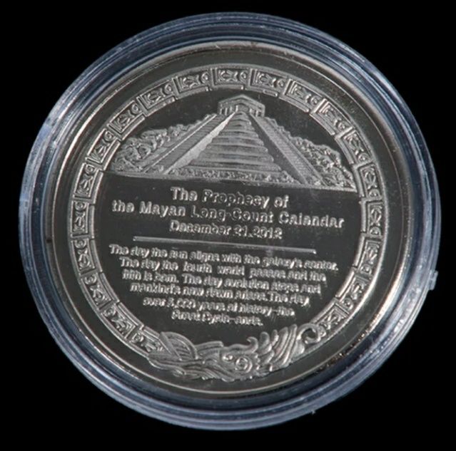 Moneta Kalendarz Majów w kolorze srebrnym.