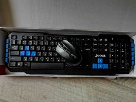 Игровая беспроводная клавиатура в комплекте с мышью WS880