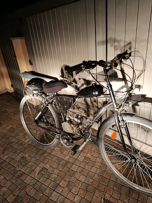 Bicicleta a gasolina