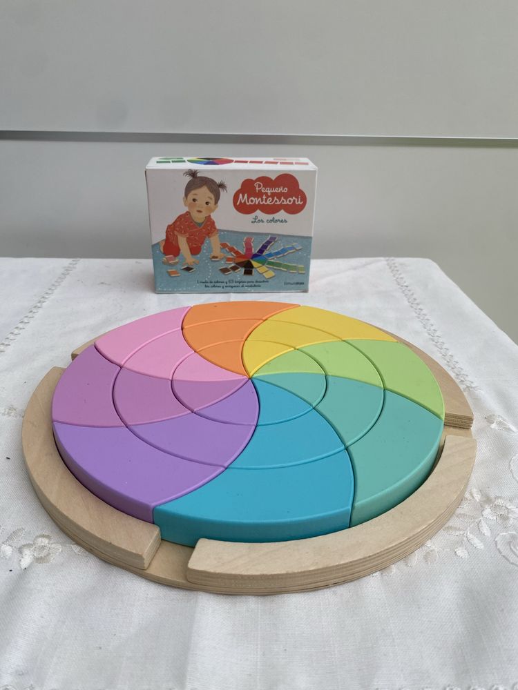 Brinquedos educativos sensoriais Montessori cores e numeros em madeira