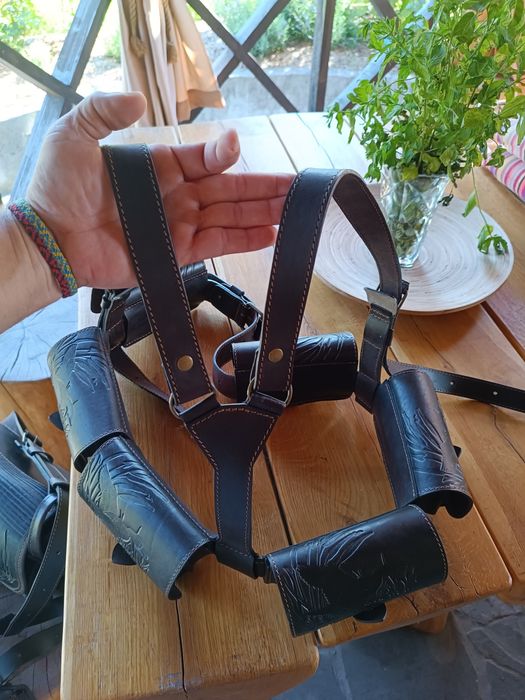 Продам мисливський патронташ - подарунковий комплект для мисливця.