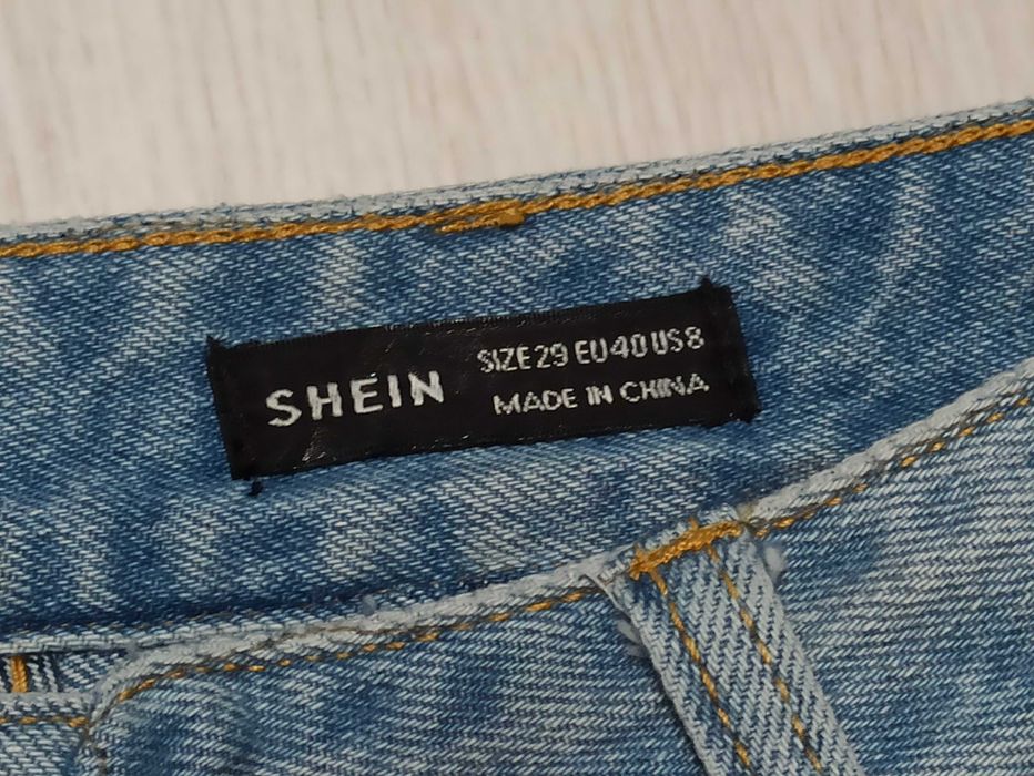 Джинсы женские широкие Shein