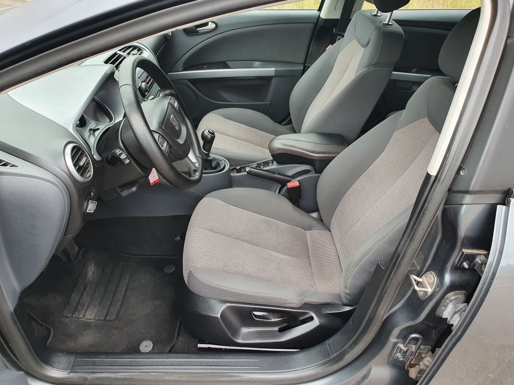 Seat Leon 1.4tsi 122ps climatronic serwis 2009r