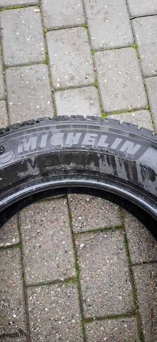 Opony zimowe Michelin 235/65/R18
