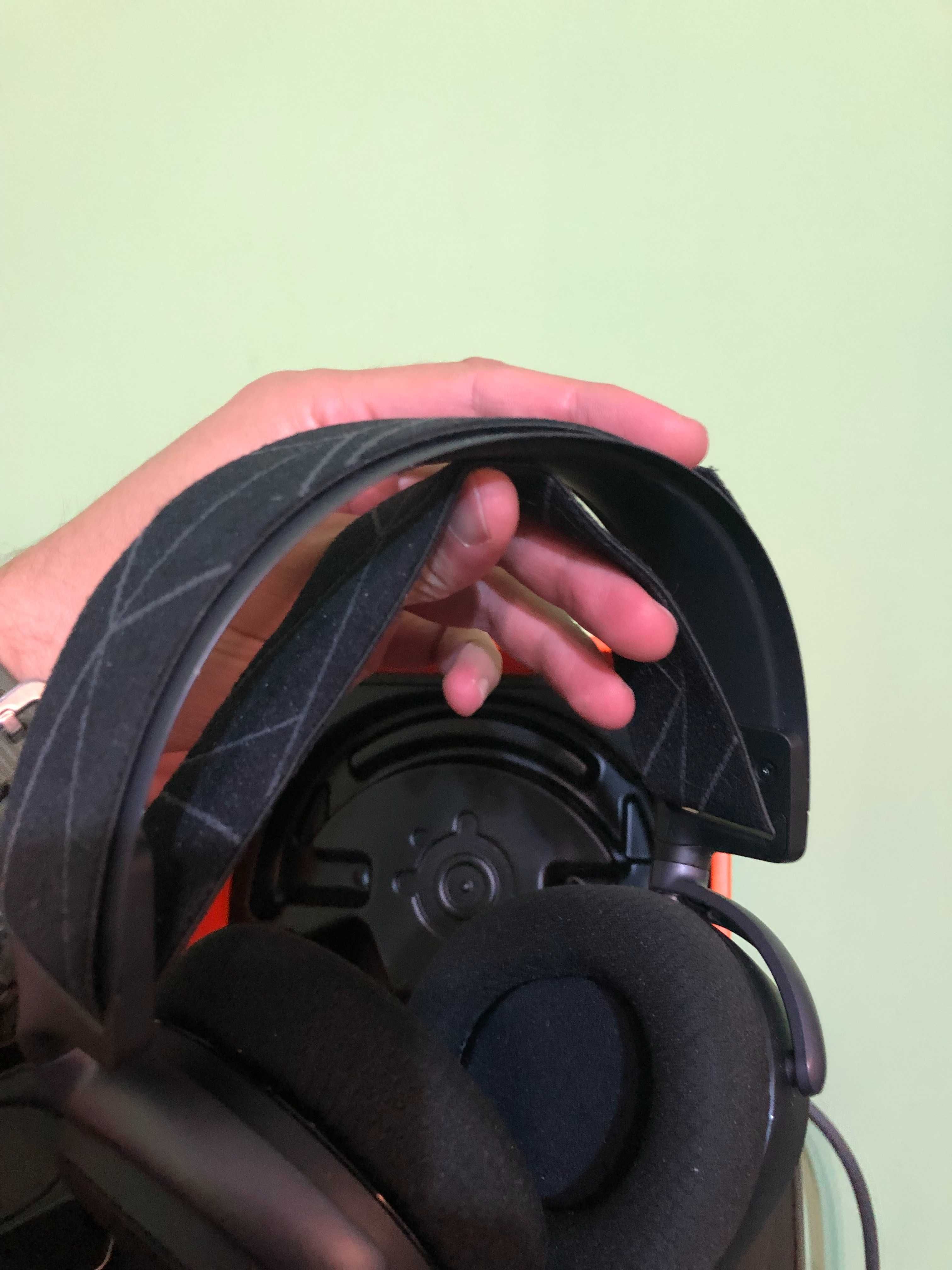 Навушники SteelSeries Arctis Pro