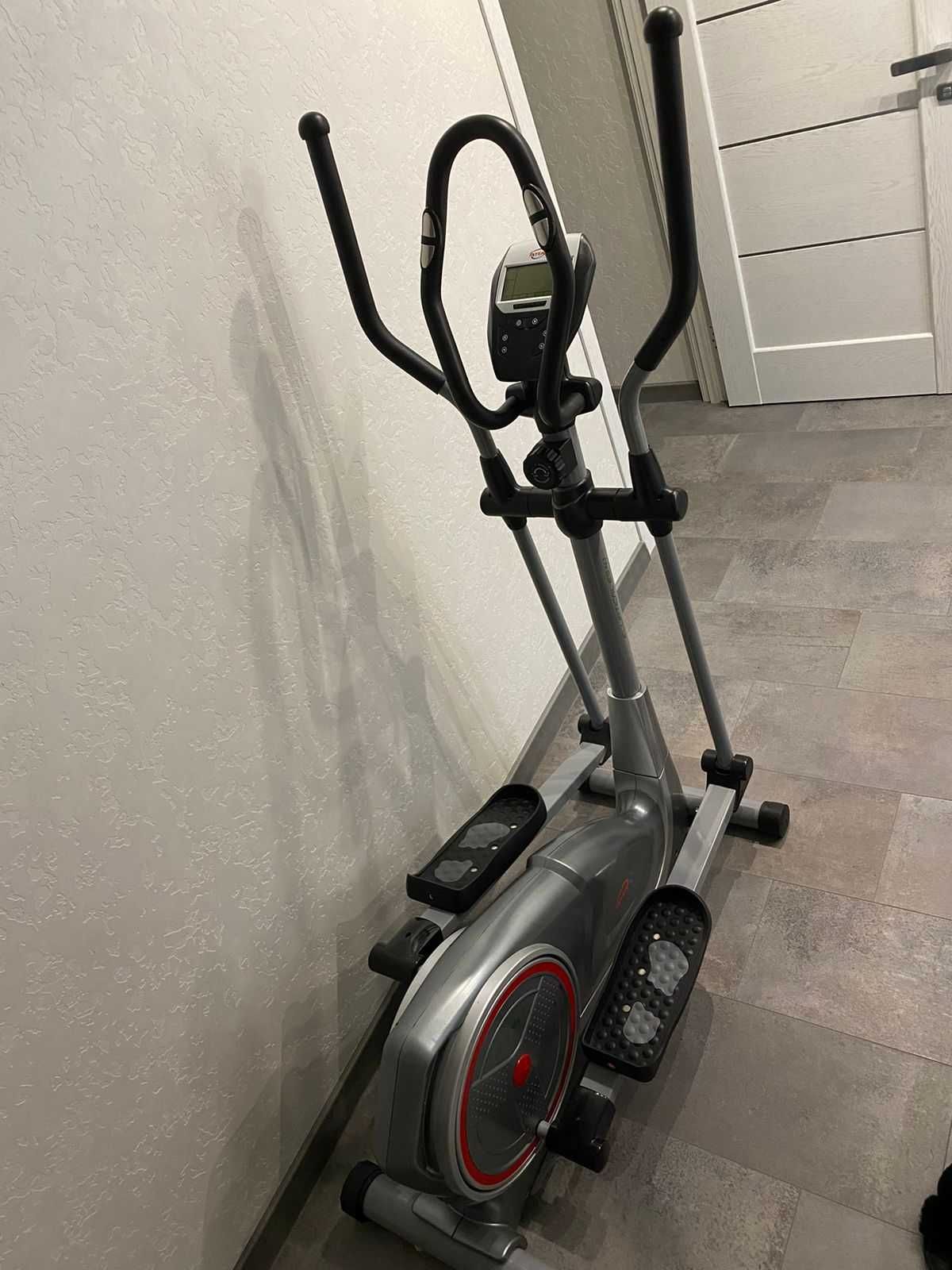 Орбитрек InterFit Elliptical ES 4.1